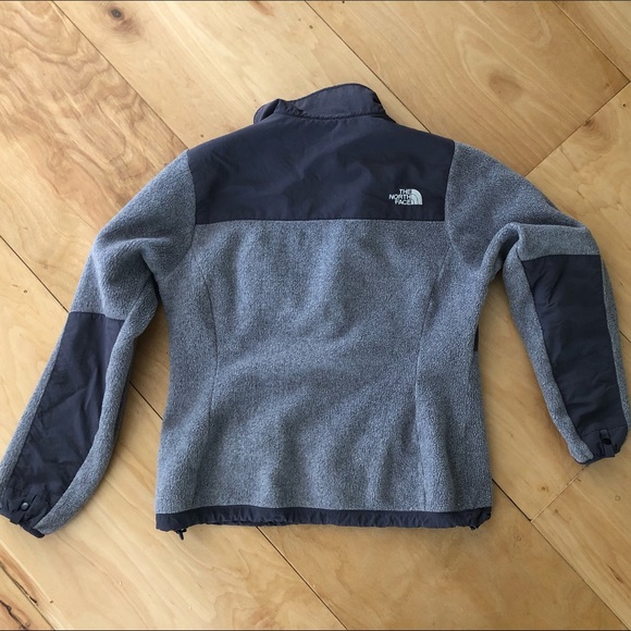 North Face Fleece - Picture 2 of 5